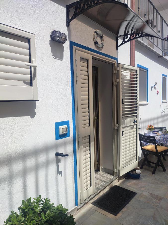 Appartamenti Le Conchiglie E Le Stelle Marine Cala Gonone Exterior foto